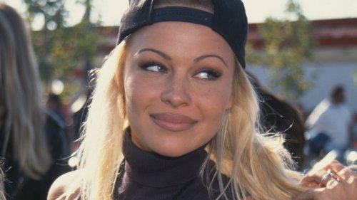 9 Of Pamela Anderson’s Best Early Beauty Looks | Flipboard