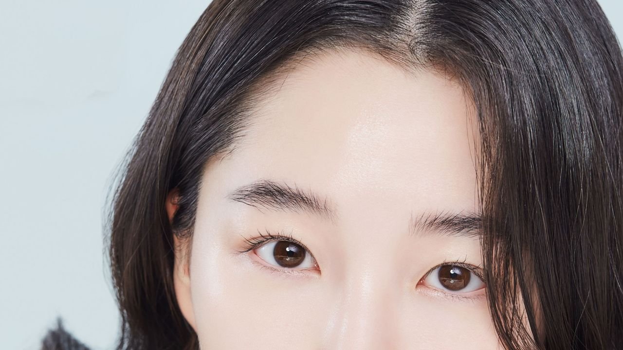 How To Get Glass Skin, According To K-Beauty Experts