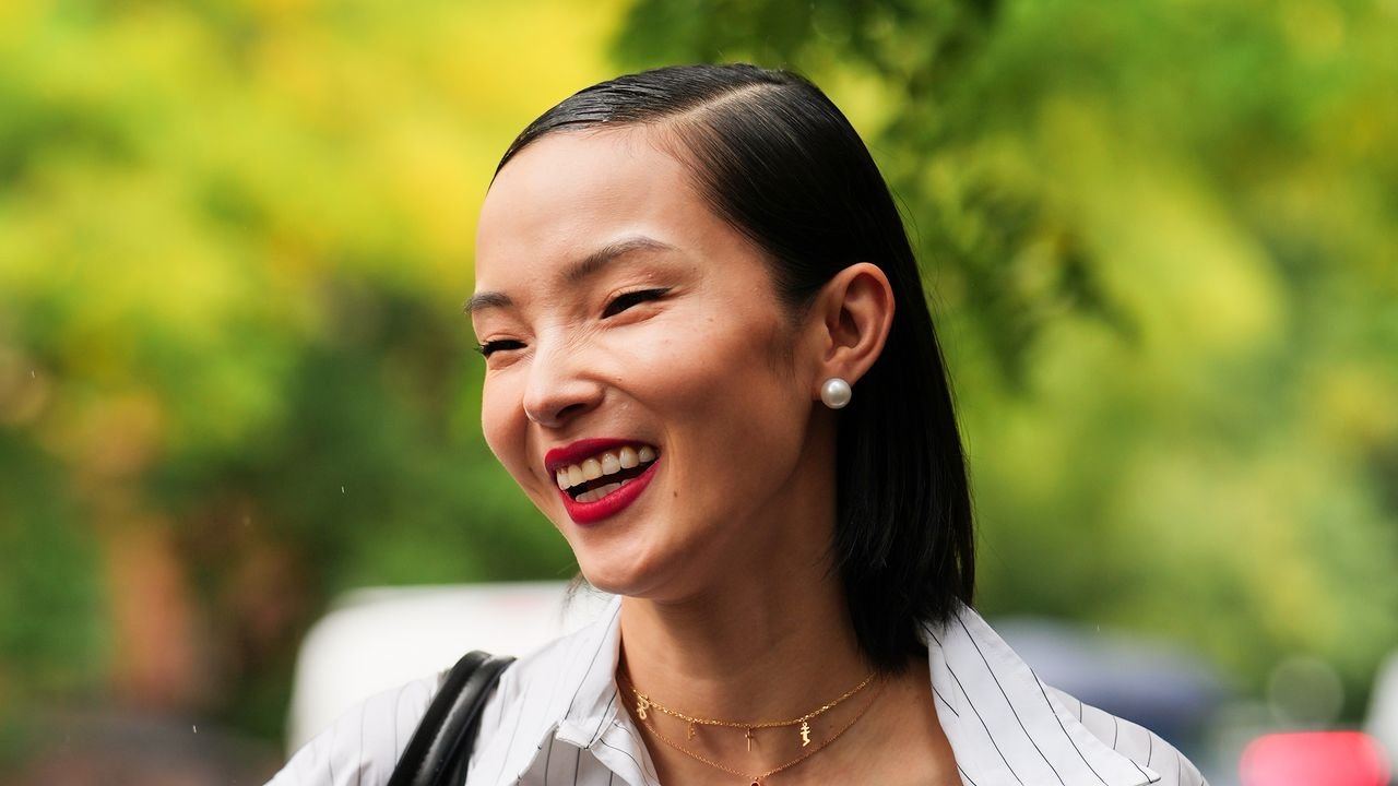 Why Everyone’s Turning To Minoxidil For Hair Growth