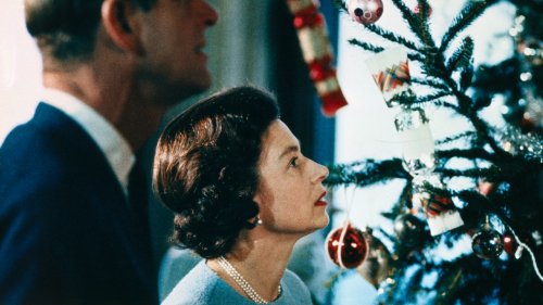 Breaking Down The Royal Family’s Unusual Christmas Traditions