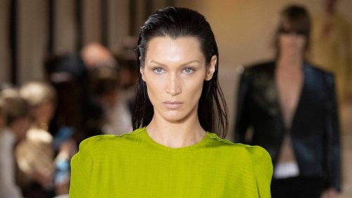 This “Lifted” Eyebrow Trick Was An Easy Alternative To Bleach At Victoria Beckham