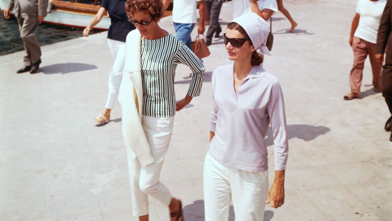 The Kennedy Women’s Most Memorable Summer Looks, From Jackie To Carolyn