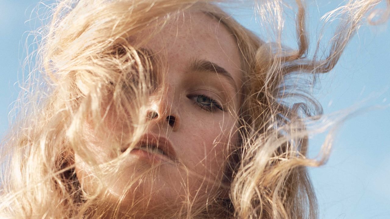 Want Longer, Fuller Hair? These Are The Best Hair-Growth Products, According To The Experts