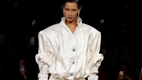 Bella Hadid Makes Boxing Gloves High-Fashion At Andreas Kronthaler for Vivienne Westwood