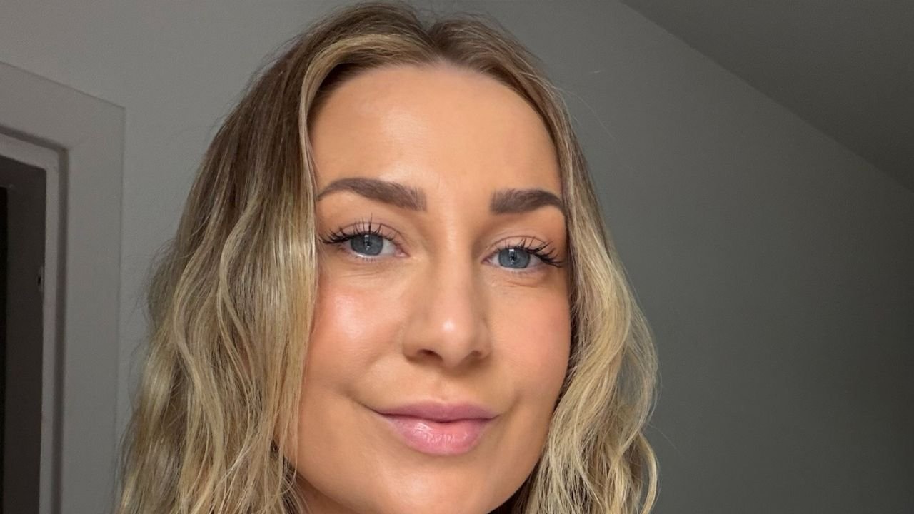 The Best Barrel Wavers To Master This Summer’s Greek Goddess Hair Trend