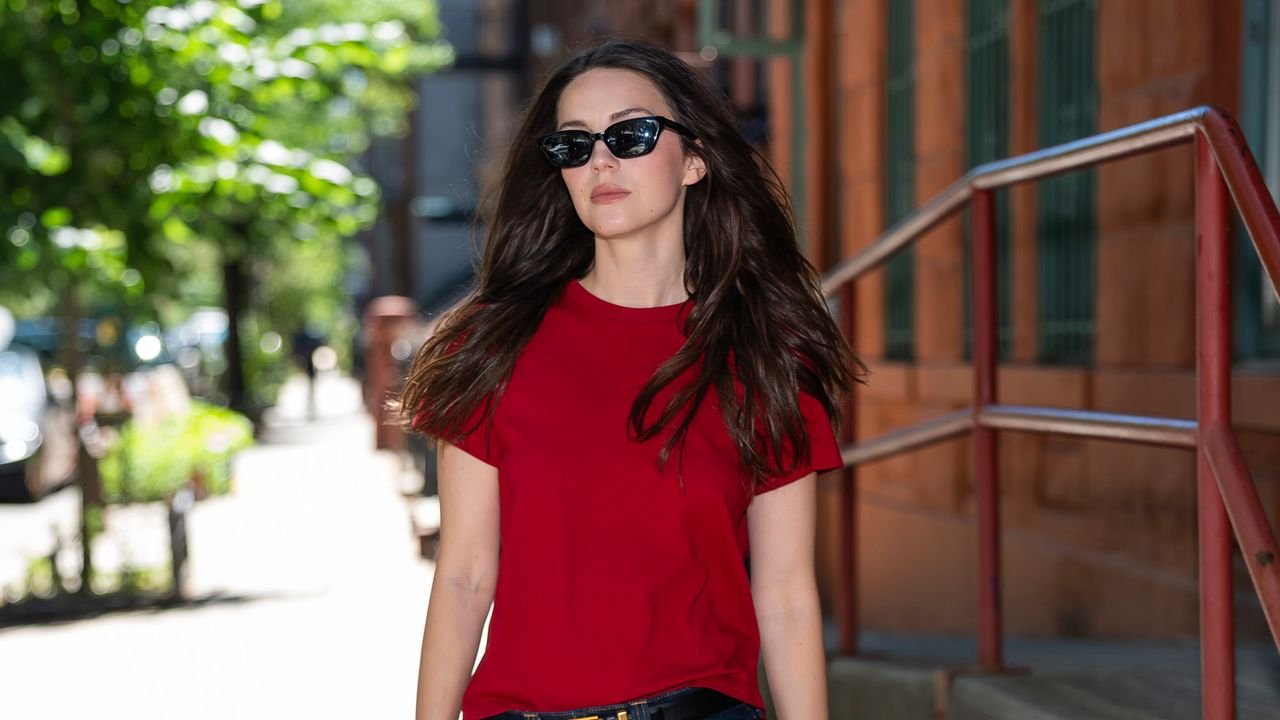 5 Ways To Style Denim Bermuda Shorts, This Summer’s Most Versatile Wardrobe Staple