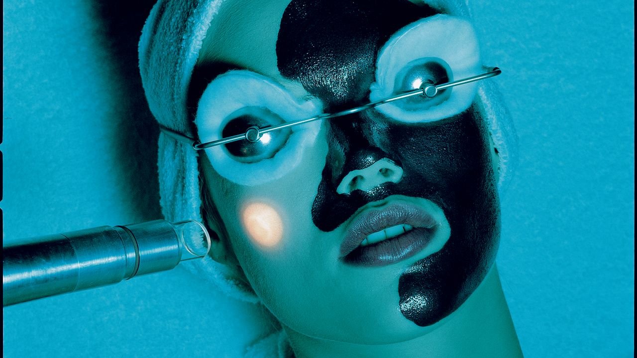 Is The Lyma Laser Legit? Five Vogue Staffers Tried It For 13 Weeks