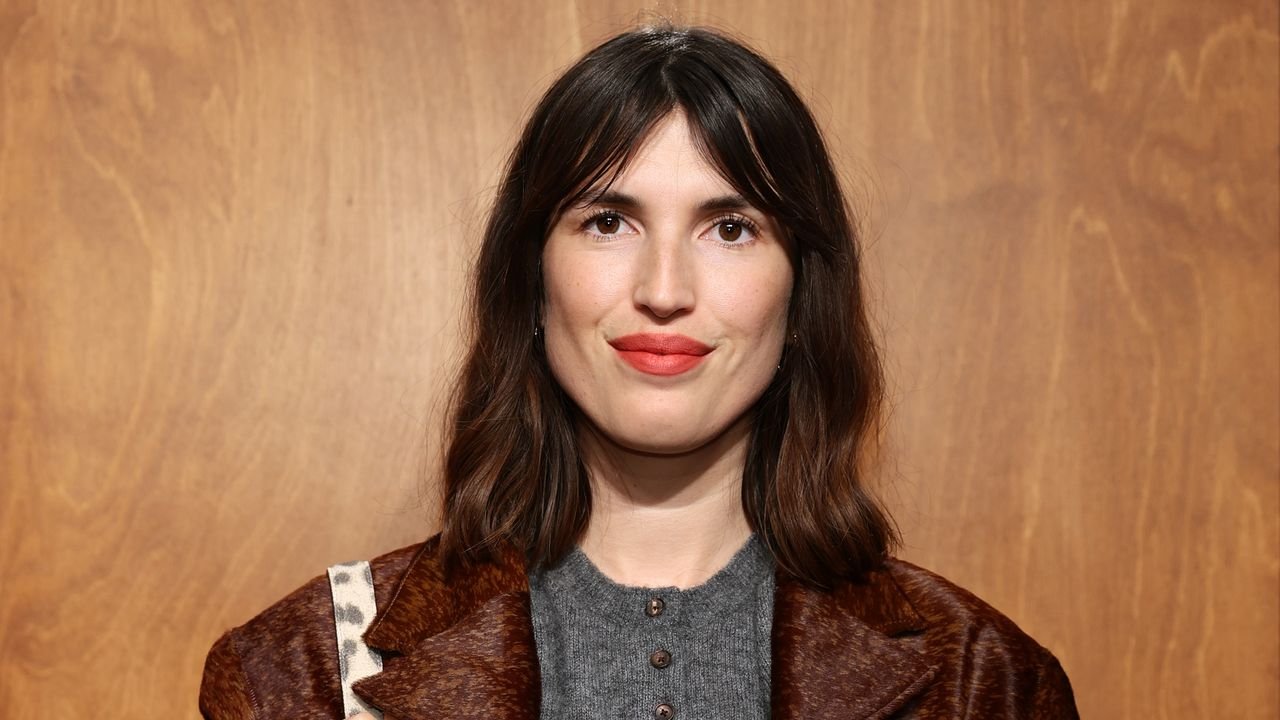These 8 “Back To School” Haircuts Are Already Trending For Autumn