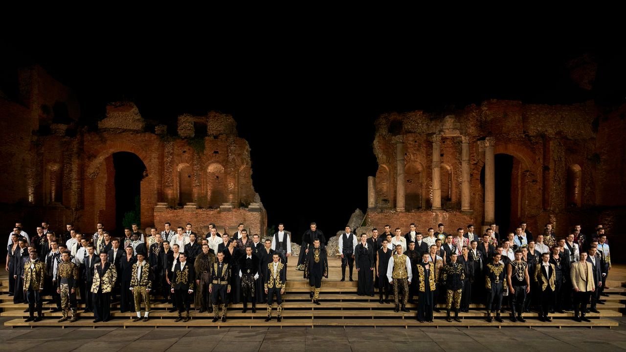 Center Stage: A Dolce & Gabbana Alta Sartoria Show in Taormina’s Teatro Antico