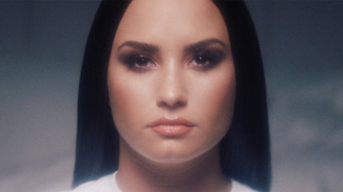 Demi Lovato, Unfiltered: A Pop Star Makeunder in the Age of Transparency