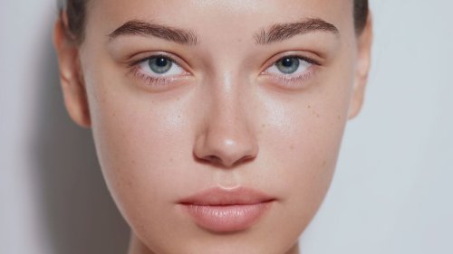 The Best Dermaplaning Tools for a Fuzz-Free Complexion—and Better Makeup Looks
