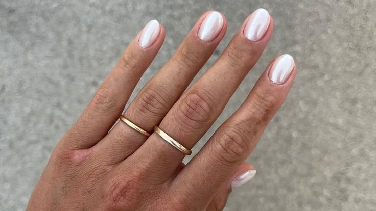 The End of Summer Calls for Coconut Chrome Nails