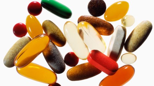 What 5 Dermatologists Actually Think of Collagen Supplements