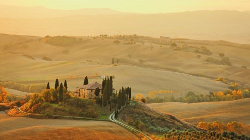 Fall is the Perfect Time to Visit the Tuscan Countryside—Here’s Where to Stay