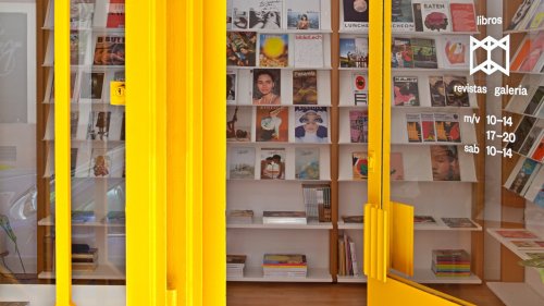 Paperground, la nueva librería madrileña (con llamativa puerta amarilla) especializada en revistas internacionales