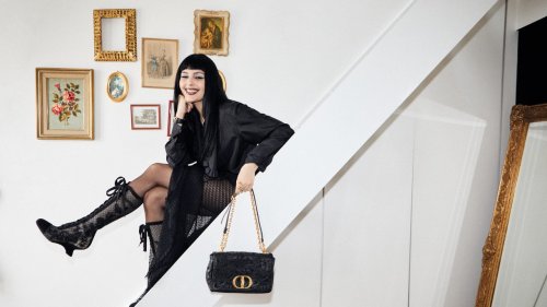 María Bernad apuesta por un conjunto de Dior de aires góticos para deslumbrar en París