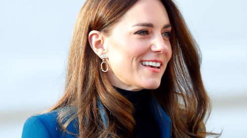 Kate Middleton a porté des boucles d'oreilles à 2£, sold-out en quelques heures