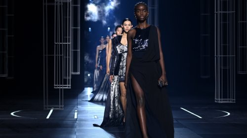 8 détails magnifiques de la collection haute couture printemps été 2022 Fendi