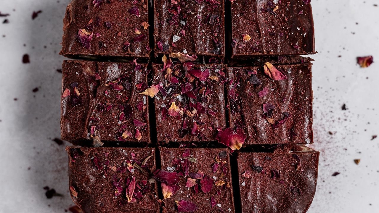 Perte de libido ? Cette recette de gâteau au chocolat anti-inflammatoire va pimenter votre Saint-Valentin