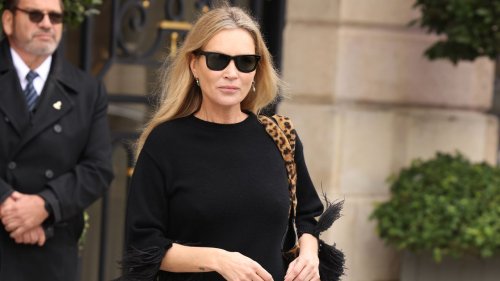 Le jean skinny noir fait un retour inattendu