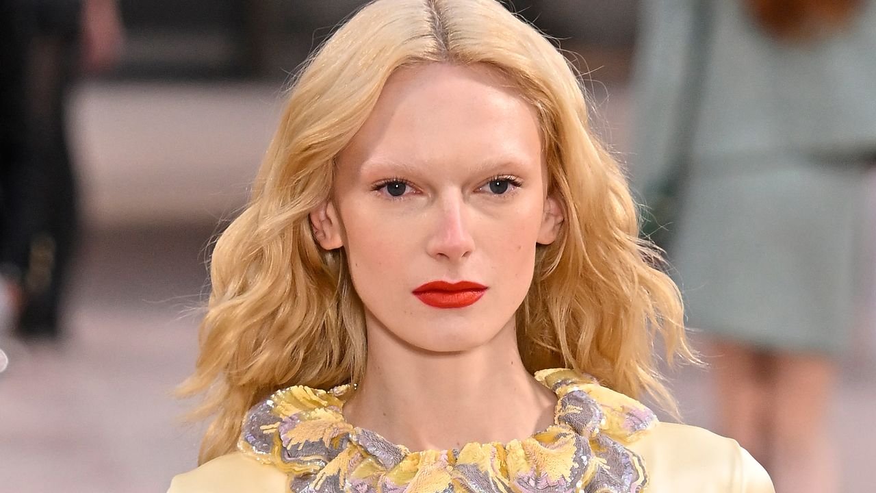 Tendances maquillage printemps 2025 : 5 inspirations à essayer avant tout le monde !
