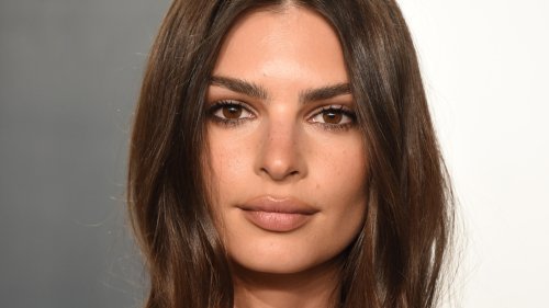 À 32 ans, Emily Ratajkowski nous dévoile comment elle s'est réappropriée son corps après 10 ans dans le milieu exigeant du mannequinat