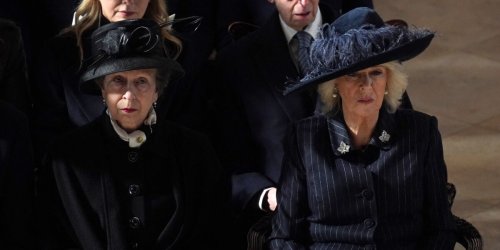 "Absolument exceptionnelle" : la princesse Anne, sœur du roi Charles III, fait de rares confidences sur la reine consort Camilla