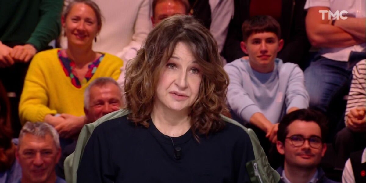 Valérie Lemercier enceinte à 61 ans ? Sa grande annonce dans Quotidien déstabilise complètement les internautes