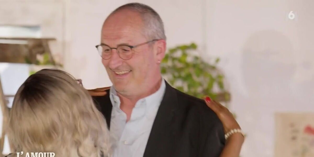« On n’a jamais eu ça dans l’Amour est dans le pré » : le speed dating de Gilles laisse Karine Le Marchand sans voix (ZAPTV)