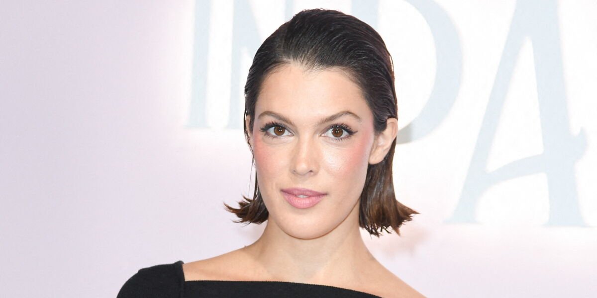 Iris Mittenaere de nouveau en couple : l'ancienne Miss Univers a retrouvé l'amour dans les bras d'Antoine Dupont !