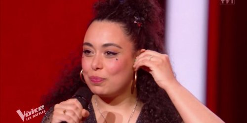 "Ça a interpellé pas mal de monde…" : Nikos Aliagas intrigué par le bouchon d’oreille porté par Théadule (The Voice) lors de sa battle contre Il Cello