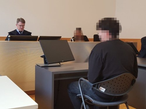 Jugendlicher Einbrecher stahl Instant-Suppe und Red-Bull