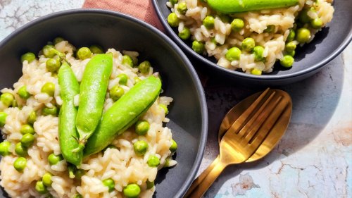 Sommerliches Erbsenrisotto – Risi e Bisi schnell und einfach