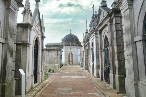 Friedhöfe in Porto: Stille Zeugen der Geschichte