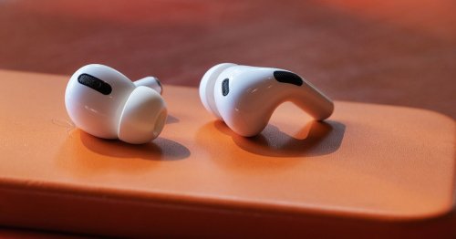 The best Black Friday deals on AirPods, MacBooks, and other Apple tech