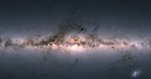 New galactic map shows the positions and brightness of 1.7 billion stars