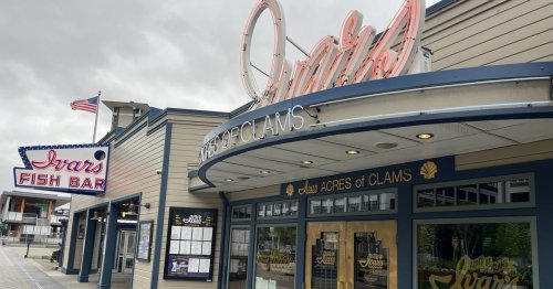 Seattle Restaurants Are Offering Canadian Tourists a Discount, and an Apology
