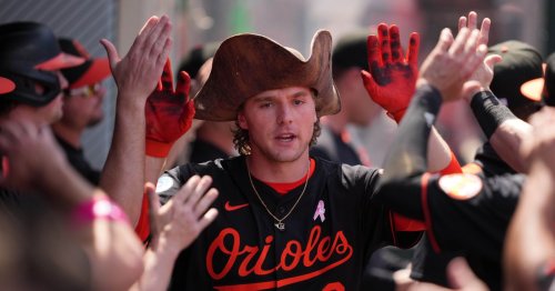 Orioles revive offense in 7-3 win at Angels