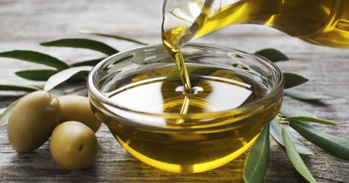 Olive oil linked to lower death risks from Alzheimer’s, all causes, new research suggests