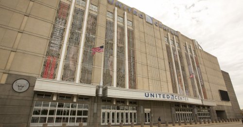 United Center Workers Allege Labor Violations at the Home of the Bulls and Blackhawks