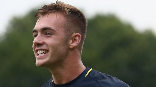 Calum Chambers signs for Arsenal