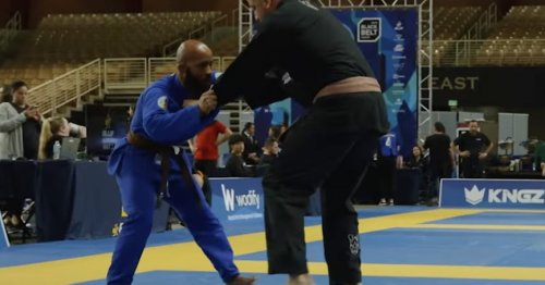 Watch Demetrious Johnson grapple, beat 6-3, 248-pound foe in jiu-jitsu tournament