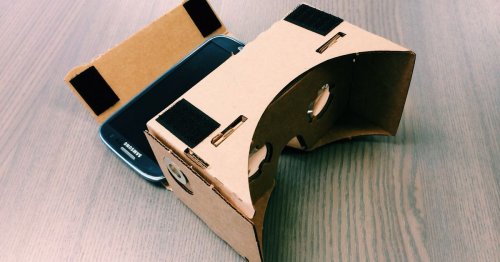 How to make a VR headset with a pizza box, smartphone and $21 worth of tech