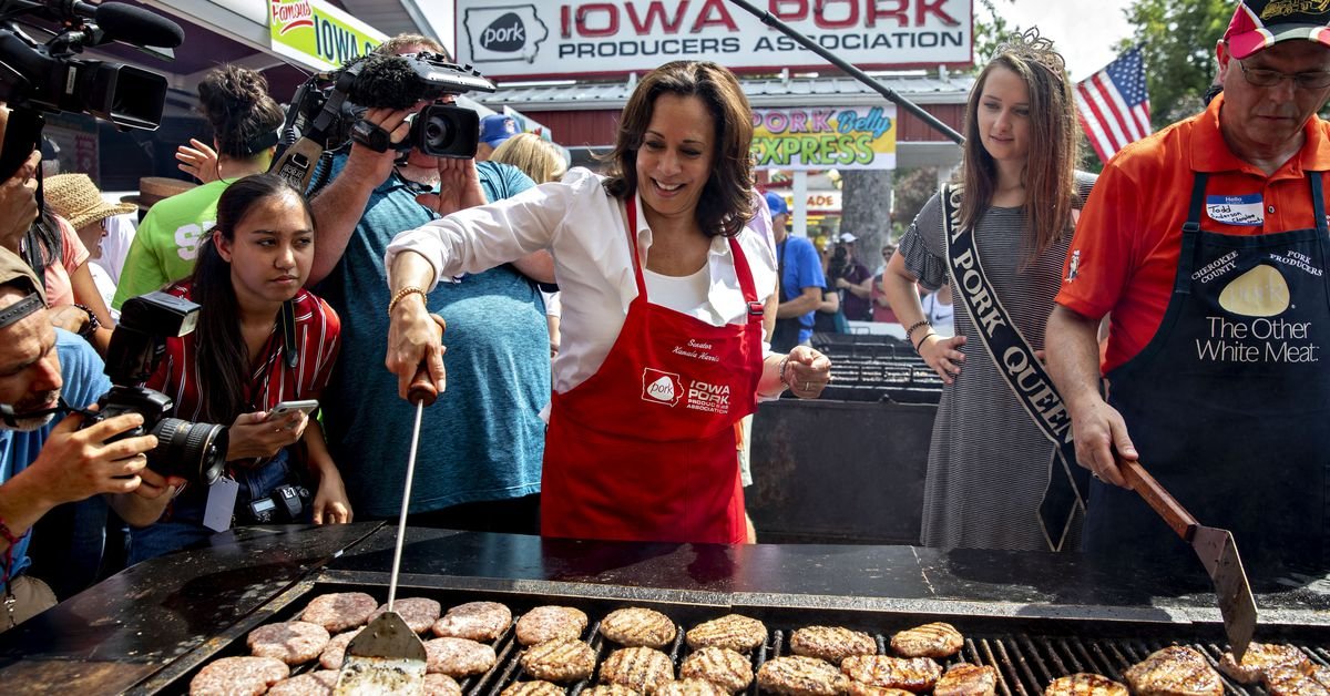 Kamala Harris Is the Rare Politician Who’s Good With Food