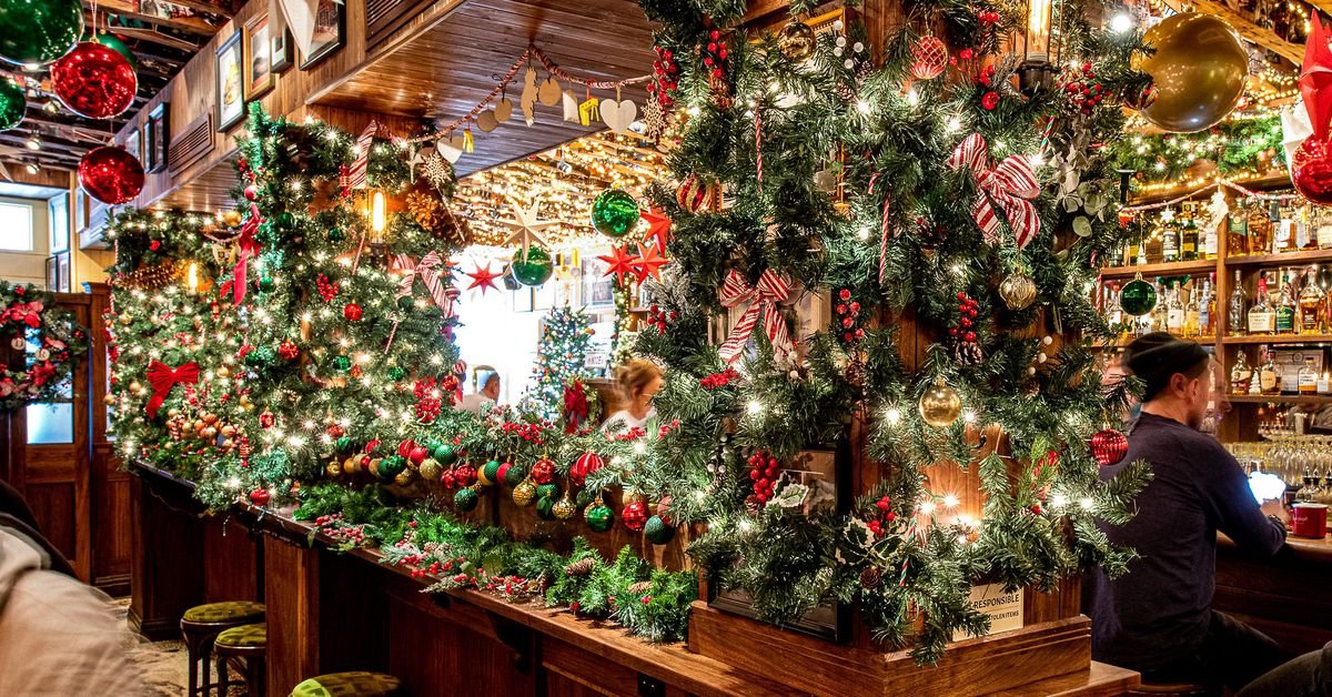 NYC Restaurants and Pop-Up Bars Decked Out for the Holidays