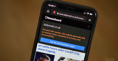 Microsoft is trying to fight fake news with its Edge mobile browser