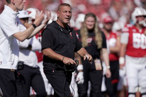 Wisconsin Football: 5 offensive coordinator candidates who could replace Phil Longo for the Badgers