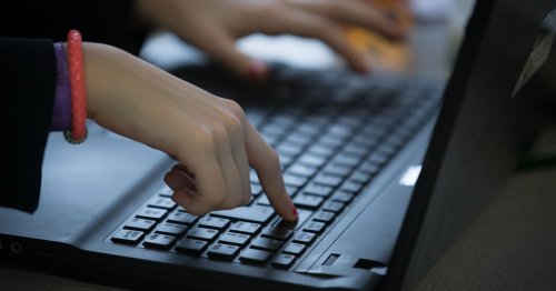 France wants a new keyboard to protect its language