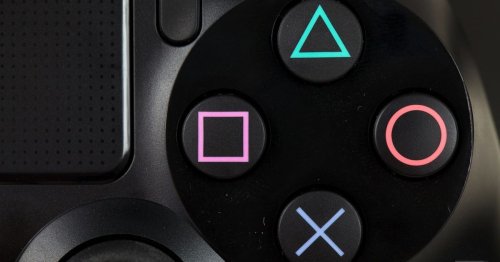PlayStation 4 launches with a Sony promise that big games are coming