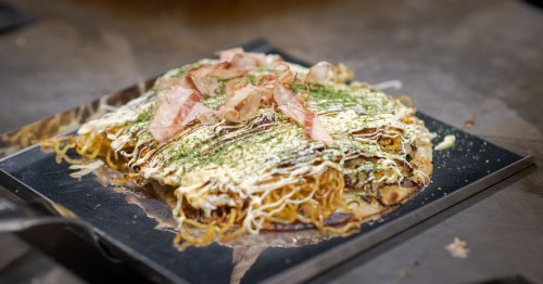 A Critic Thinks the Food at Chicago’s First Okonomiyaki Restaurant Is ‘Almost Perfect’